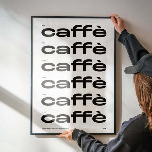 Poster Caffè Posteria Verace formato 50x70 con cornice nera su parete bianca