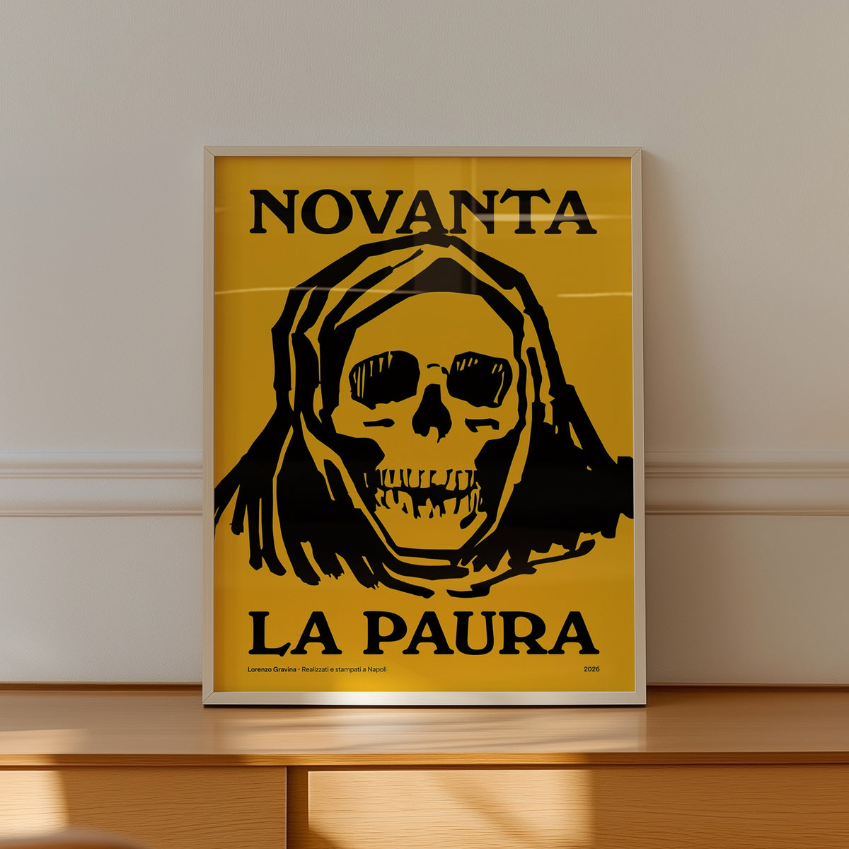 Poster Novanta la paura incorniciato su un mobile – Smorfia napoletana 90 | Posteria Verace